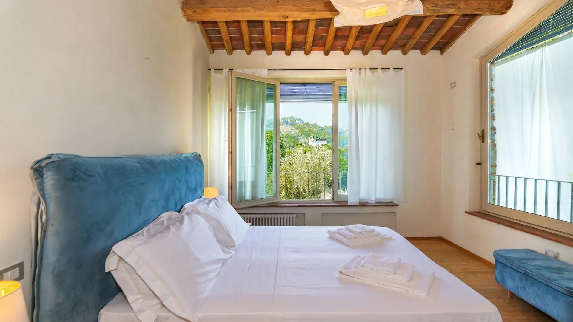 Tenuta San Giovanni Lucca - Borgo Ai Rovai